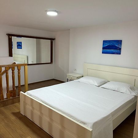 Holiday Apartment Bido Saranda Extérieur photo